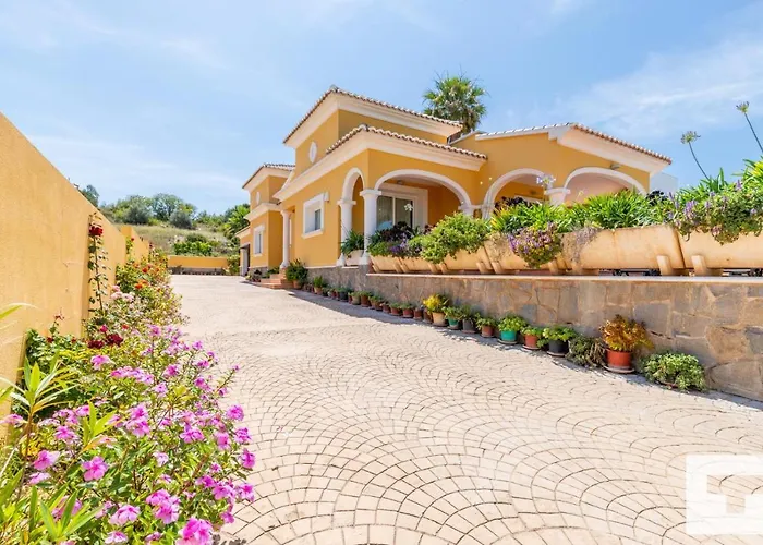 Villa Casanova - Grupo Turis
